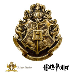 NN7741 Harry Potter - Hogwarts School Crest Wall Art